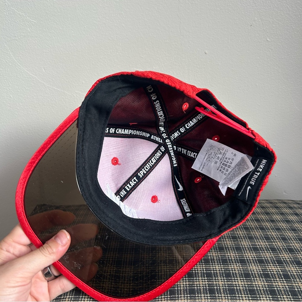Nike Red Hat with Black Visor - Picture 2 of 2